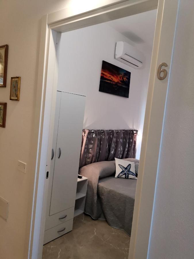 Entos Suite 卡利亚里 外观 照片